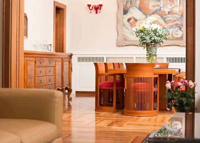 ヴィラ Luxury Seafront Castello With Heated Pool, Jacuzzi And Sauna At The In スプリト