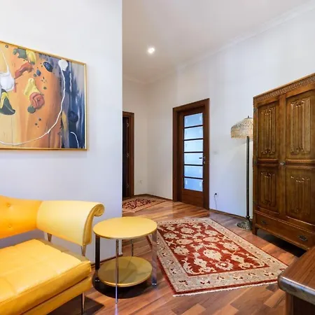 Luxury Seafront Castello With Heated Pool, Jacuzzi And Sauna At The In *