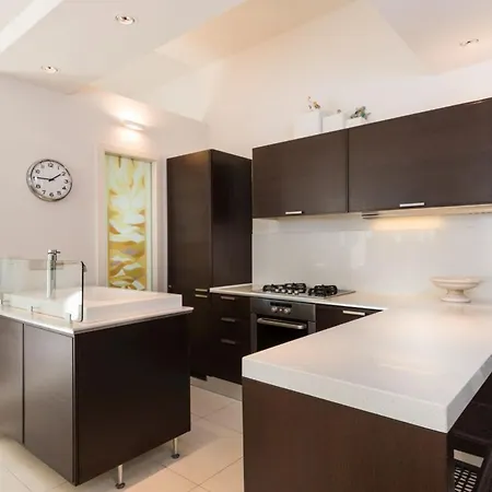 Villa Luxury Seafront Castello Near Old Town With Private Pool *