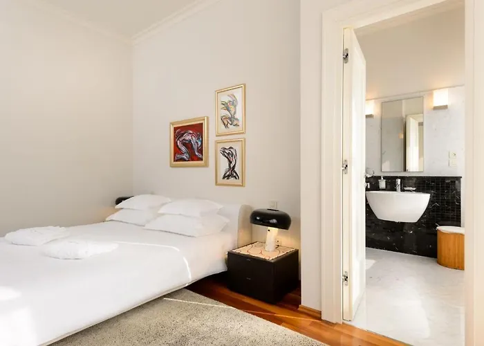 别墅 Luxury Seafront Castello With Heated Pool, Jacuzzi And Sauna At The In