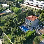 Luxury Seafront Castello Near Old Town With Private Pool Villa *