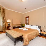 Luxury Seafront Castello Near Old Town With Private Pool *